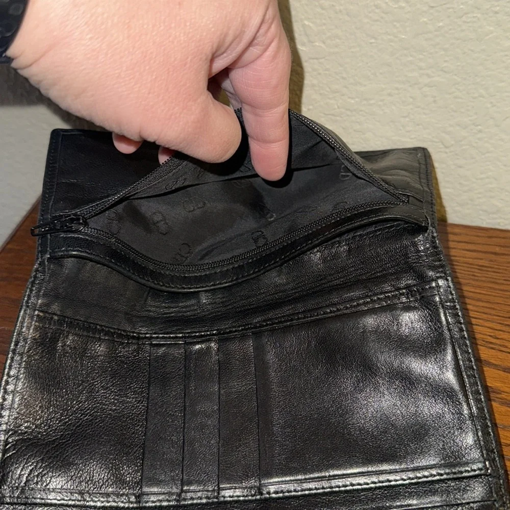 Christian Dior Authentic leather wallet soft